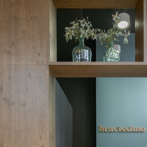 Reforma oficina central Bravissimo Cool Apartments Girona interiorisme